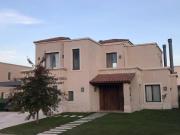 Muy linda casa en alquiler temporal en Ayres Plaza | VCO...