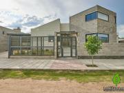 Muy linda casa en la Ciudad de Fernández, Santiago del...