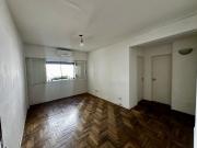 Muy lindo depto de 2 amb al cfrte. Excelente estado....