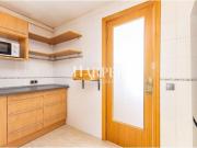 muy soleado piso de 2 habitaciones en el corazón de Gràcia