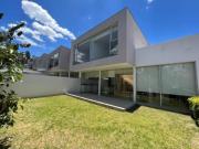 MV NAYON EN VENTA CASA DE 03D 192,33 M2 EN URBANIZACION...