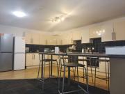 N7 cheap student ensuite