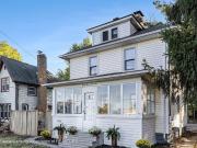 N Grand River Ave, Lansing, Home For Sale
