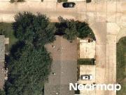 N Oaks Ave