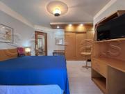 Na Rua Jose Maria Lisboa, Jardins, flat para quem quer...