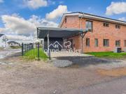 Nachhaltig leben im Grünen: Neubau Doppelhaus mit Top...