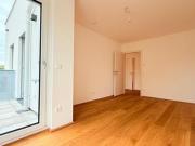 Wohnung mit großem Balkon in Essling, in deckengekühlter...