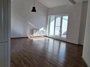 Nachmieter für 140 m², 4 Zimmer Wohnung gesucht, 1.570€...