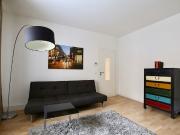 Nähe Aachener Weiher: Apartment mit Balkon