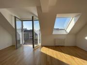 NÄHE ANTONSPARK: DG Maisonettewohnung mit...