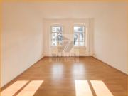 Nähe Hofwiesenpark und FH! 2 Raum Whg. mit Wanne &...