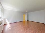 NÄHE HOHE WARTE HELLE UND RUHIGE WOHNUNG MIT GARTENNUTZUNG