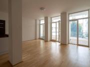 Nähe Landstraße: Moderne 3 Zimmer Wohnung mit Balkon und...