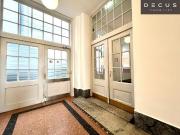 NÄHE MQ + + + REPRÄSENTATIVER ALTBAU + + + SANIERT UND...