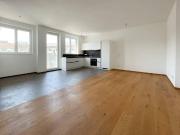 NÄHE NASCHMARKT: 3 Zimmerwohnung mit Balkon im stilvoll...