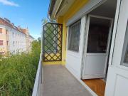 Nahe Stadtzentrum Generalsanierte 3 ZI mit 2 Balkone