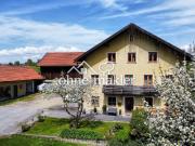 Nahezu Alleinlage! Traditioneller Dreiseithof am...