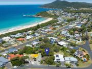 NAMASTE Original 1980s Seaside Bungalow