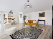 NANTES CENTRE VILLE Appartement dernier étage de 156 m²...