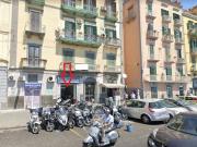 Napoli, via Riviera Di Chiaia, fittasi locale comm. mq... Napoli, via Riviera Di Chiaia, fittasi locale comm. mq...