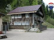 Natur pur! 3 Fam. Haus, Gewerbe inkl. Waldparzelle auf...