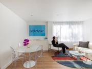 Natural light and sweeping harbour panoramas