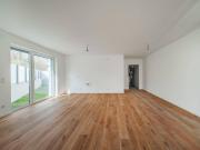 NATURNAH & URBAN STILVOLLE NEUBAUWOHNUNG MIT GARTEN & LOGGIA