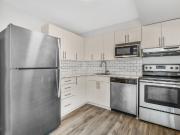 Navaho Walk ups One Bedroom Suites Renovated [object...