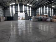 Nave Bodega industrial de alquiler arriendo en pleno...