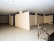 Nave comercial en casco urbano en avd. Acacias