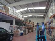 Nave en el Polígono la Isla