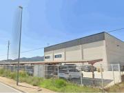 NAVE INDUSTRIAL CON AMPLIA PARCELA