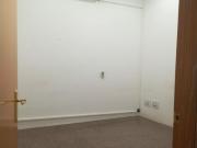 Nave industrial con mucha visibilidad, 2 PLANTAS