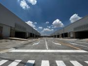 Nave industrial dentro de parque en Guadalajara