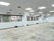 Nave industrial en Alquiler en Almeda El Corte Inglés