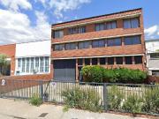 Nave industrial en alquiler en calle De Cadaqués,...