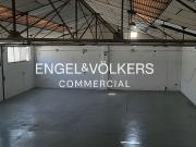 Nave industrial en venta en Ripollet, de 563 m² por 450.000
