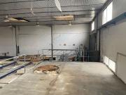Nave industrial en venta en Santa Perpètua de Mogoda, de...
