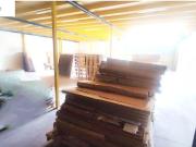 NAVE JUNTO A CARRETERA NACIONAL 430 BARRAX