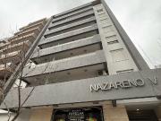 Nazareno frente a pocito con patio