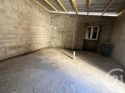 Nazelles Négron Location Parking / Garage 37