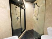 Near Bukit BintangMRT ImbiTimes SquareRoom w Private Toilet