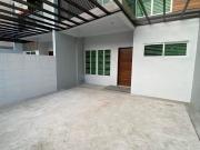 Near Chateau Townhouse for Sale in Paranaque Better...