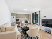 Near new 2 Bedroom apartment in Rouse Hill
