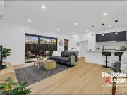 Near New 3 Bedroom Home in Prime Glenroy Location