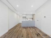 Near NEW apartment close to Strathfield station