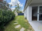 Near New&comma  2 Bedroom Granny Flat&excl