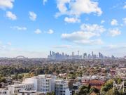 NEAR NEW LUXURY 3 BEDROOM APARTMENT WITH CITY VIEWS AND...