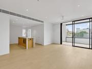 NEAR NEW North Facing Luxury Apartment Offering An...