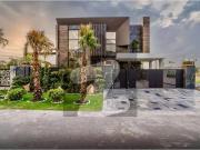 Near raya golf club 1 kanal ultra modern a plus design...